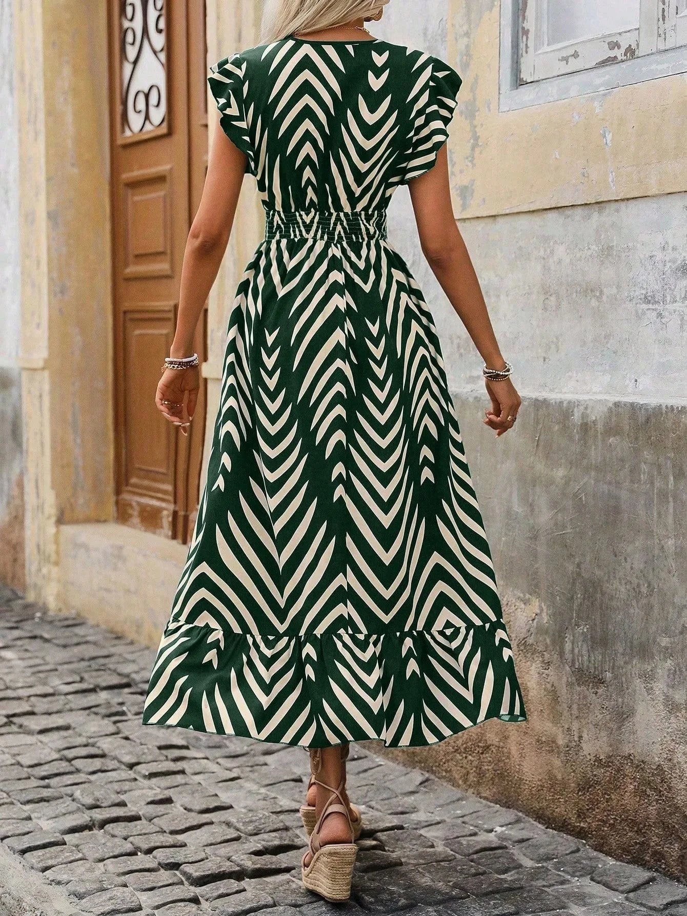 Robe Élise™ – Élancée, Élégante, Évidente