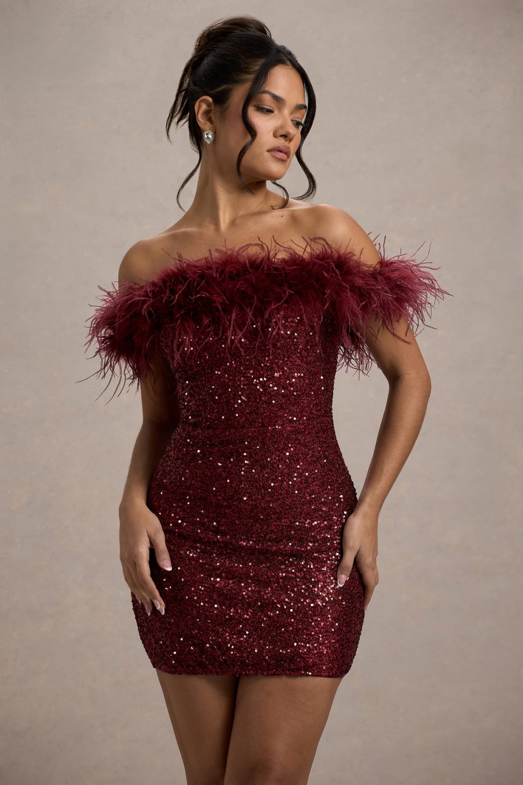 Lenoir™ | Robe à pailettes avec plumes