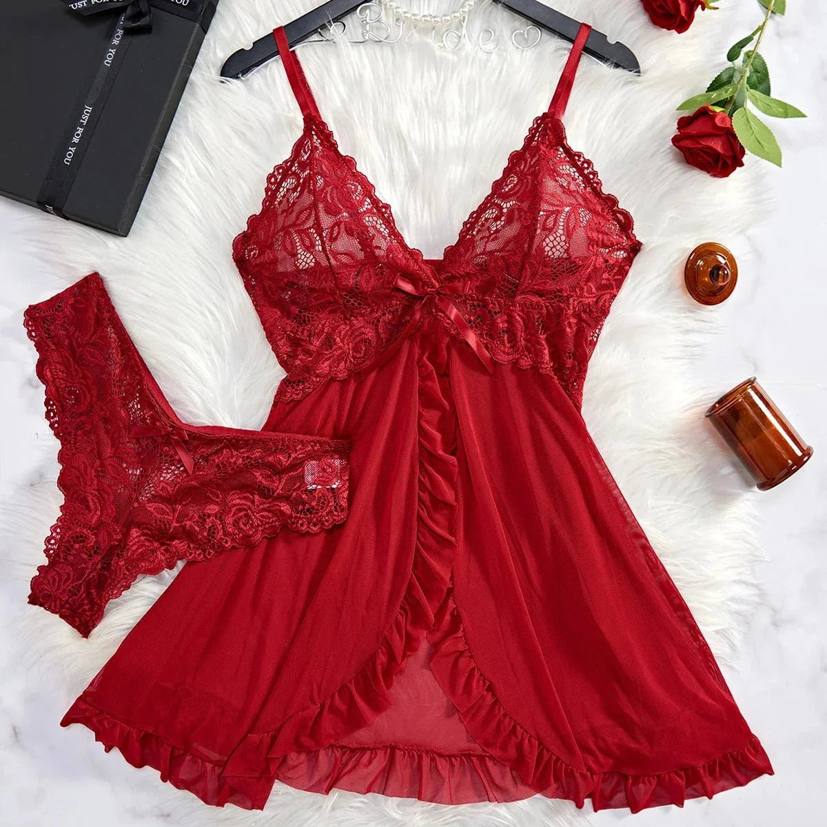Énora™ – Nuisette en dentelle satinée