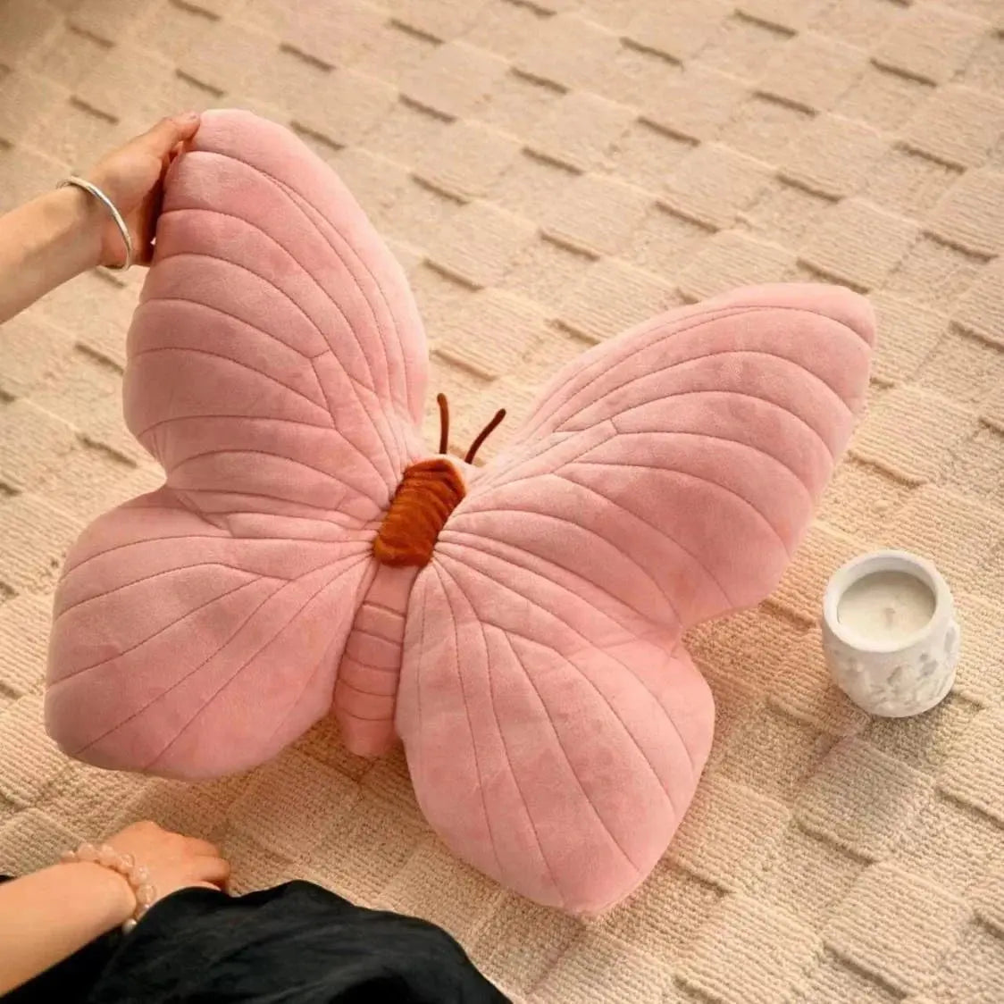🦋 Lunaria™ – Coussin Papillon en Velours 40 cm
