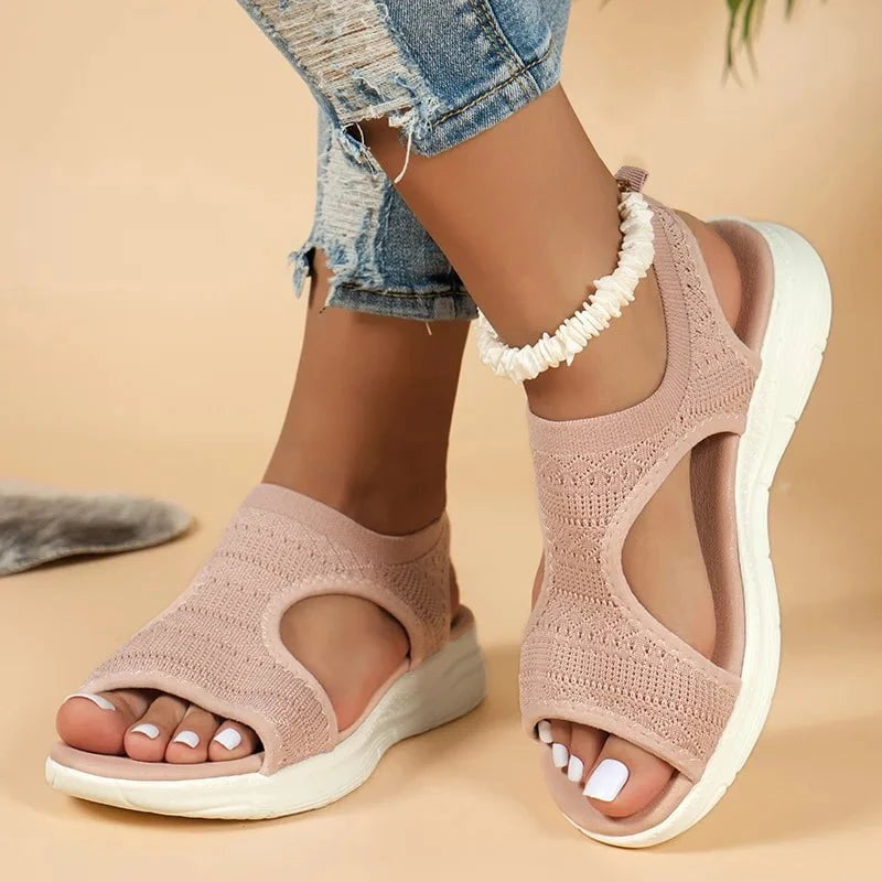 Sophie™ – La sandale sport-chic qui prend soin de vos pieds