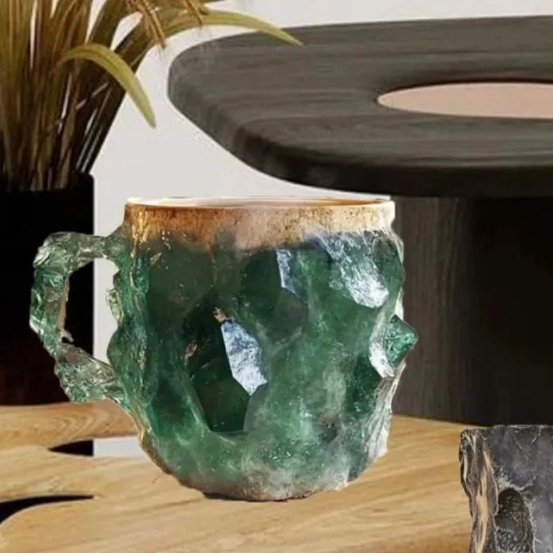 Âme de Cristal™ - Tasse artisanale en pierre minérale naturelle