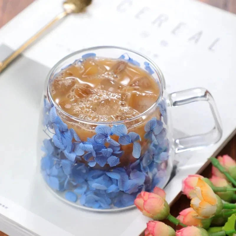 Floréa™ – Tasse en verre fleurie, faite main