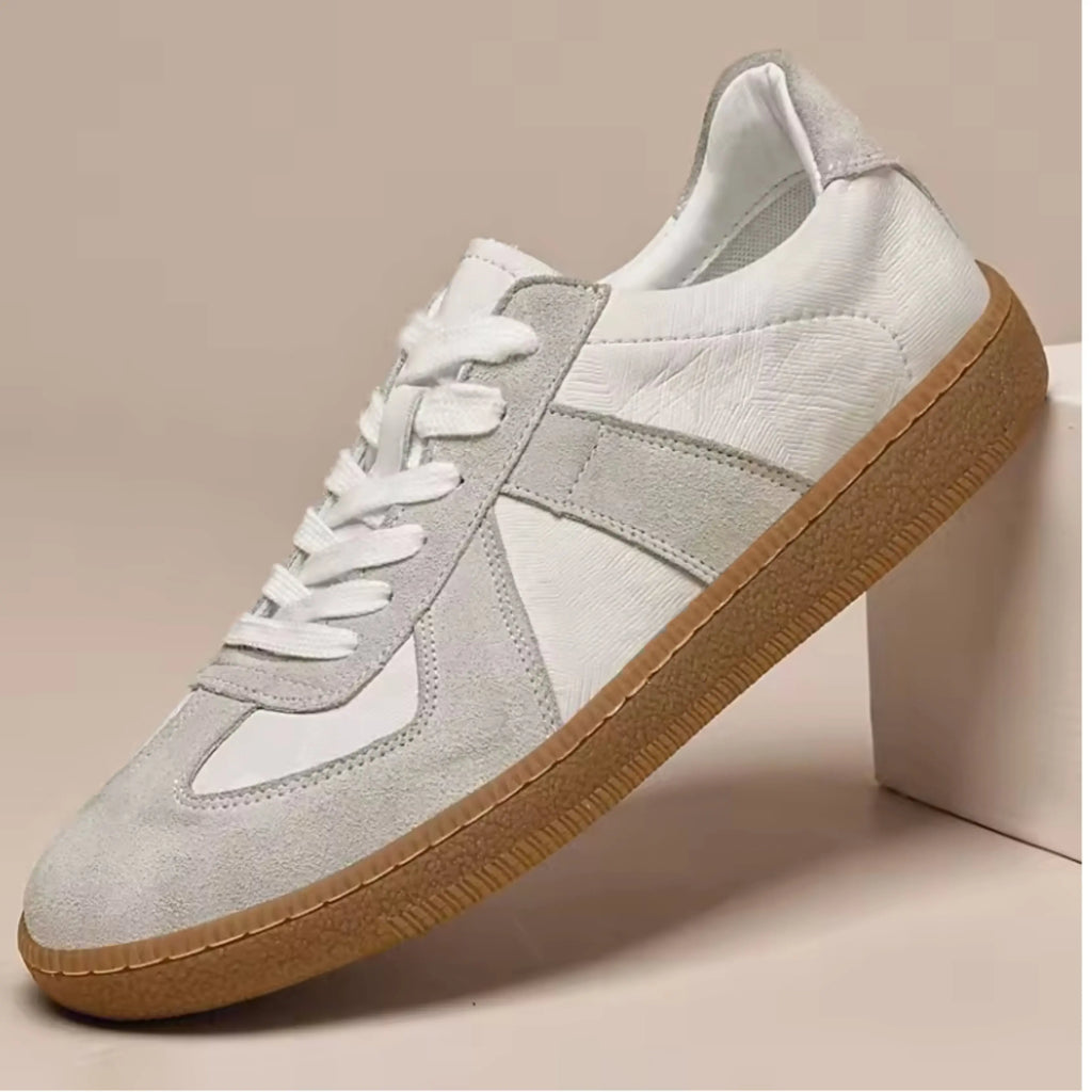 TIKTOK 3 Albin™ – Ensemble pull en laine ivoire & sneakers en suède clair