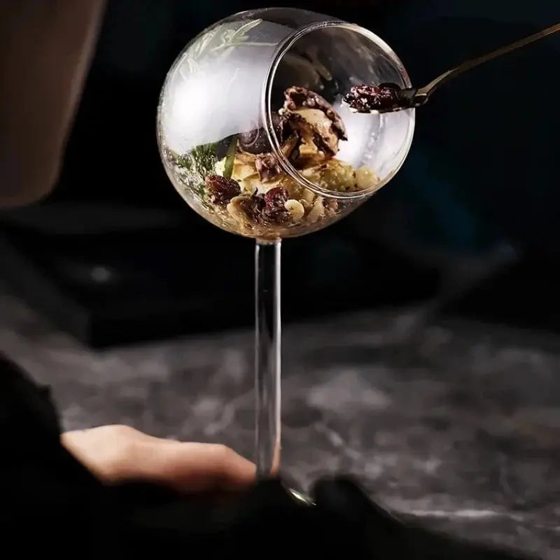Verres à cocktail artisanaux – Œuvres soufflées à la main aux formes uniques
