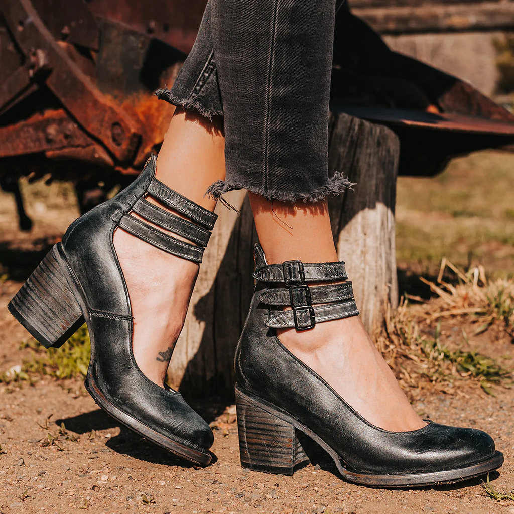 Kizzy | Talons Chic Sunstep