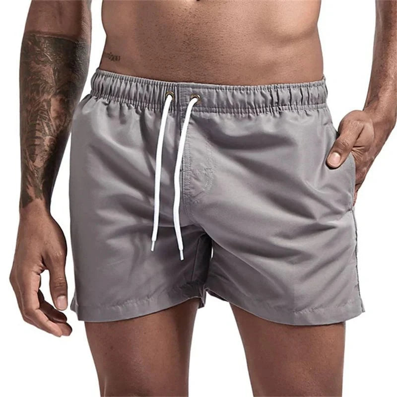 Bastien™ – Le Short de Bain Léger Qui Attire les Regards