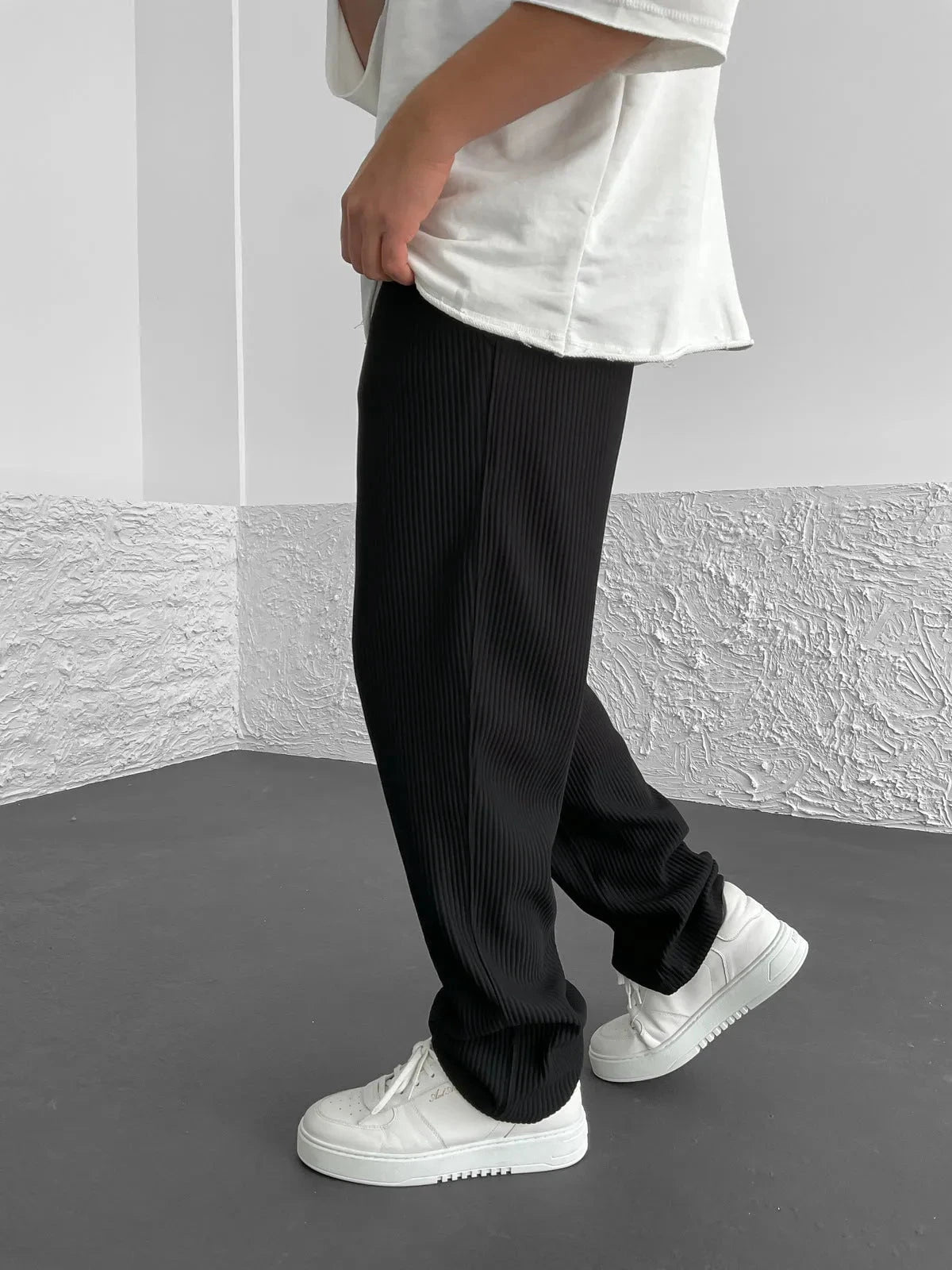 Lenoir™ | Pantalon côtelé coupe décontractée