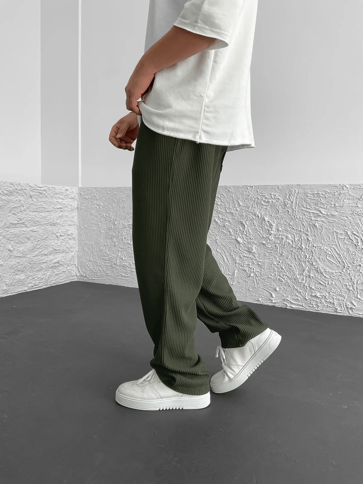 Lenoir™ | Pantalon côtelé coupe décontractée
