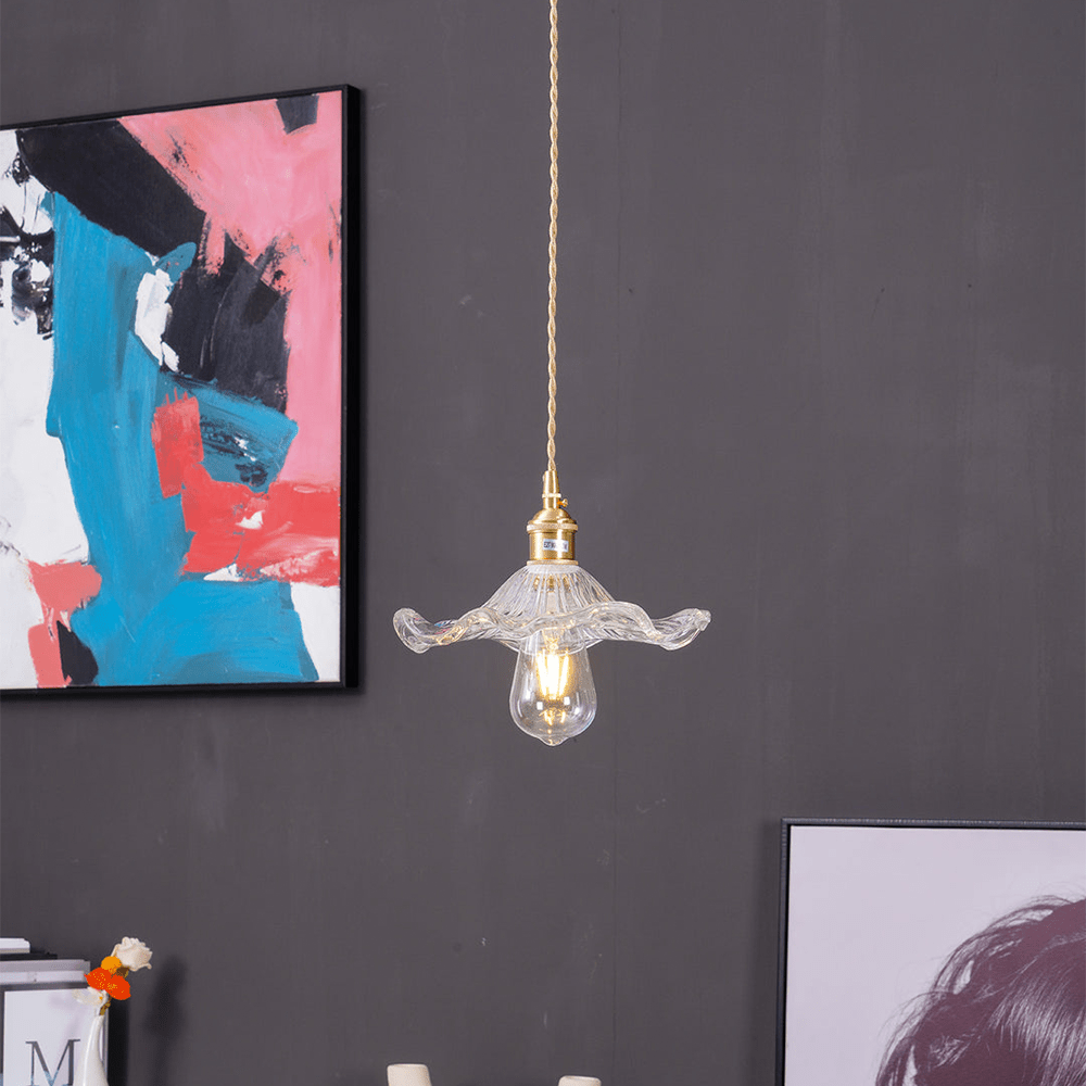 Élégante Lampe Fleur d’Hibiscus – Fabriquée à la main dans notre atelier