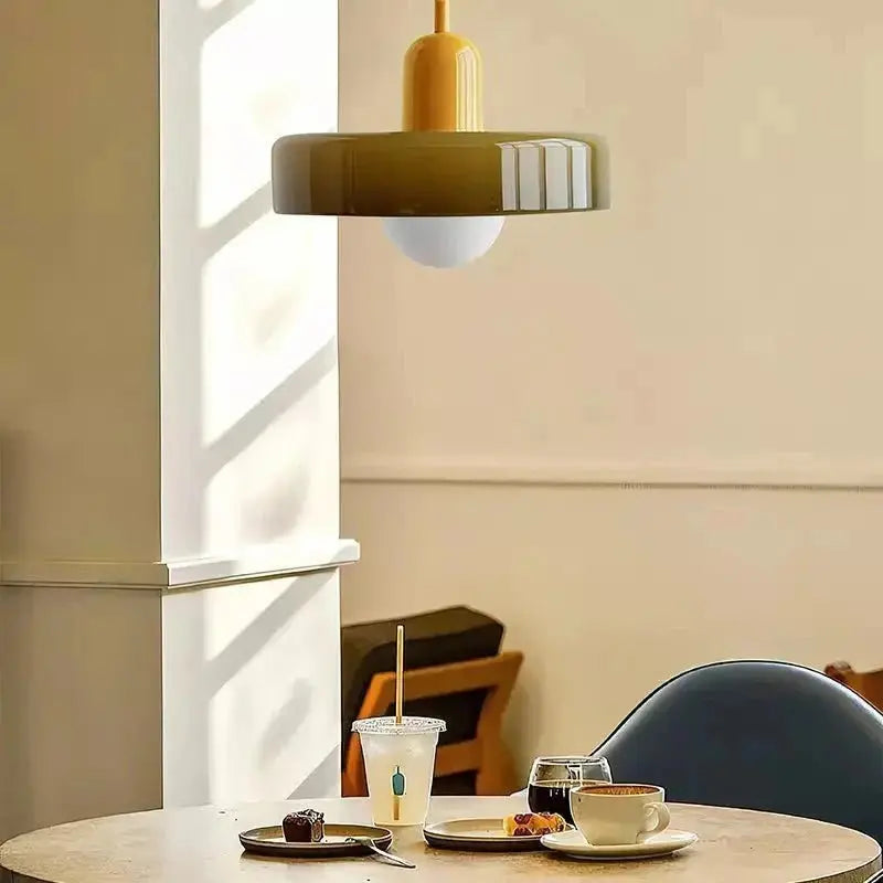 Suspension Bauhaus – Un chef-d’œuvre artisanal, fabriqué à la main dans notre atelier