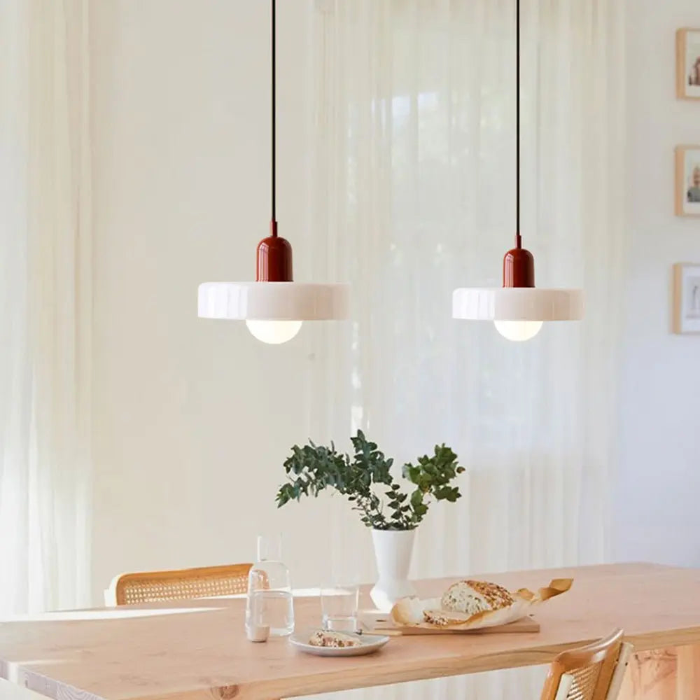 Suspension Bauhaus – Un chef-d’œuvre artisanal, fabriqué à la main dans notre atelier