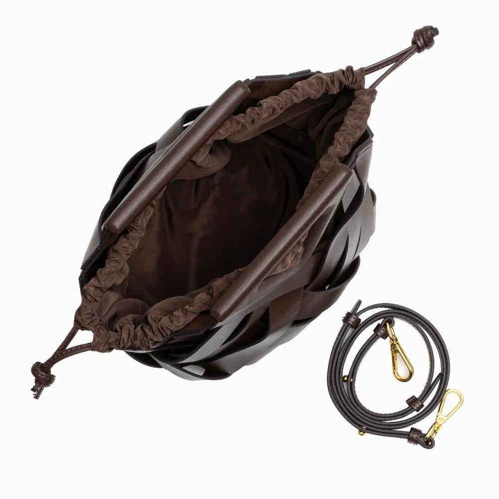 Giulietta™ – Sac sculptural en cuir tressé  Une silhouette graphique, une âme italienne.