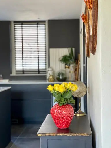 Vase Fraise fait main – Pièce artisanale unique de mon atelier